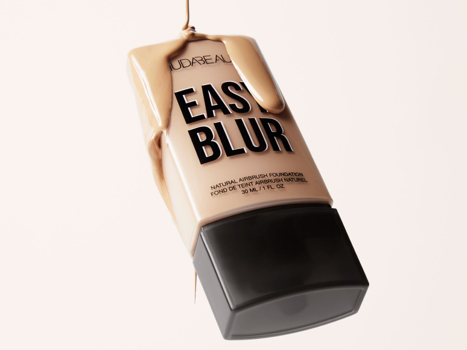 Huda Beauty Easy Blur Foundation